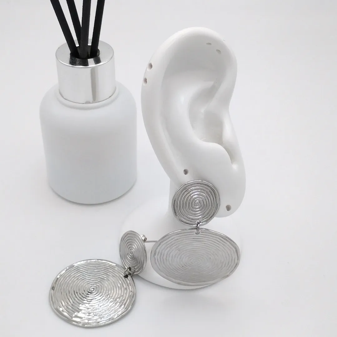 ARETE-LARGO-CIRCULOS-ESPIRAL-GRABADO-PLATEADO